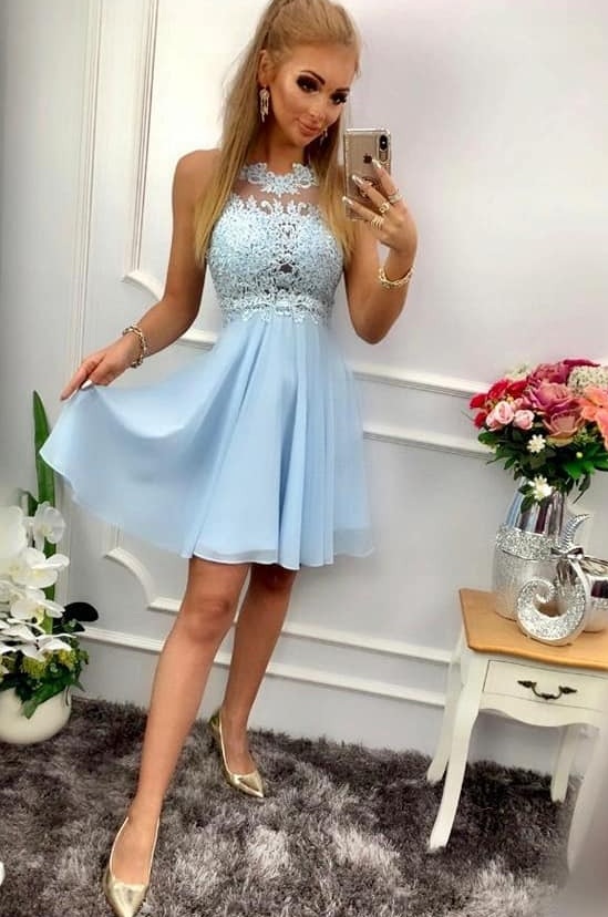 Bugatti błękitna mini sukienka z koronką