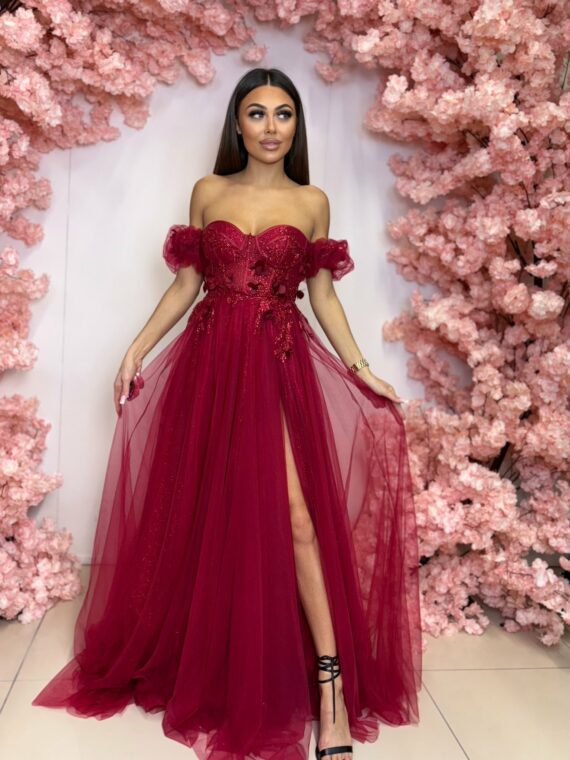 Madryt długa bordowa tiulowa sukienka księżniczka