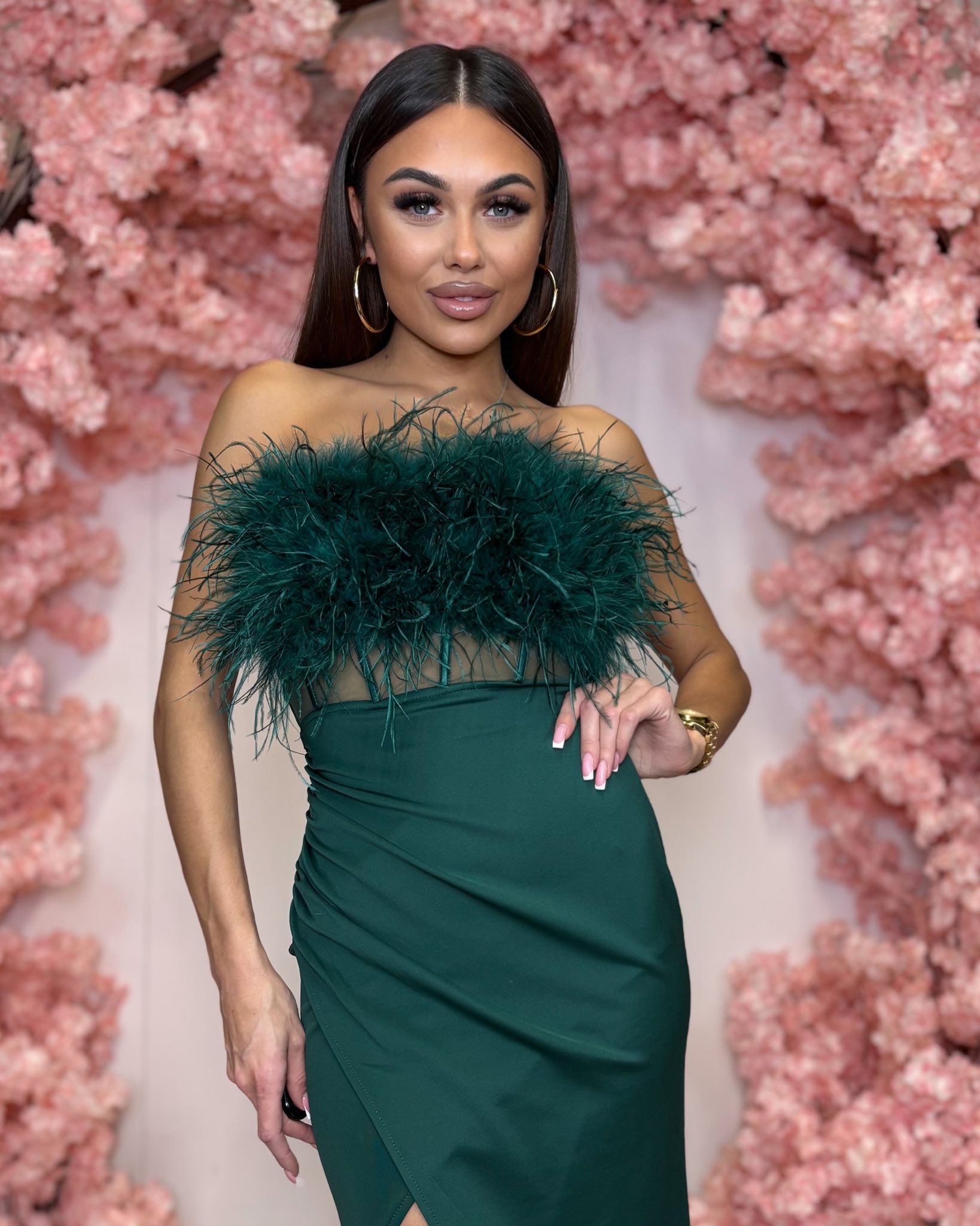 Immer butekowa zieleń Sukienka Maxi Z Piórami - obrazek 3